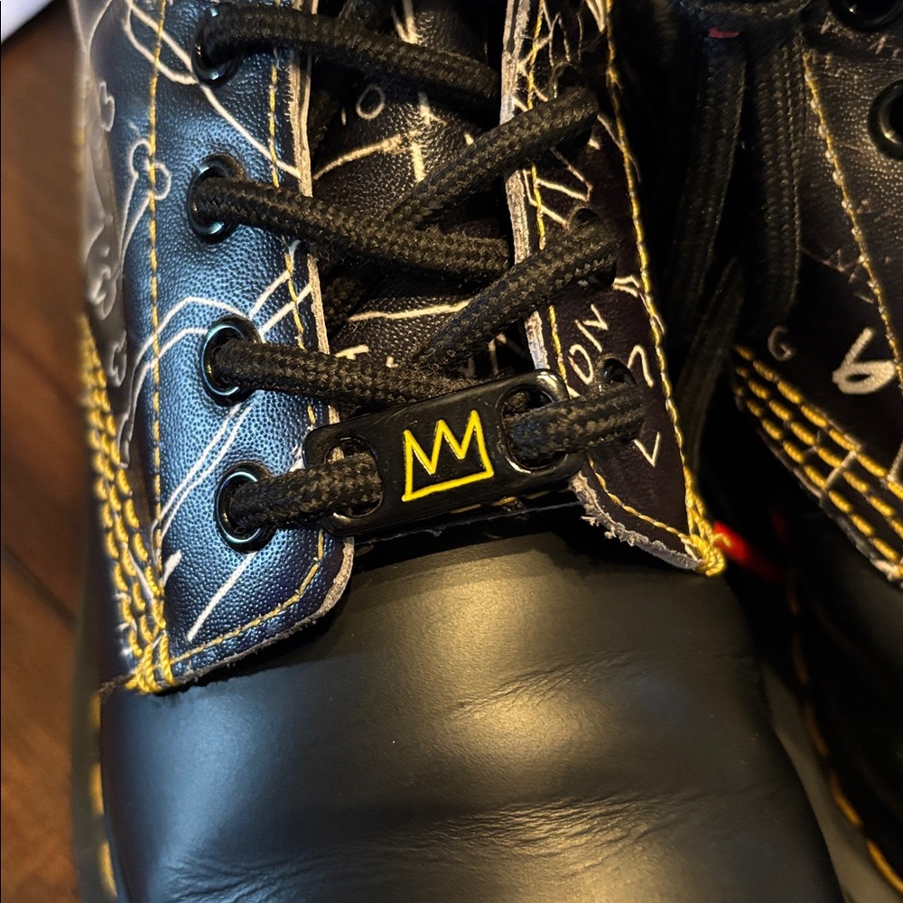 Limited Edition Basquiat Dr. Martens - Picture 7 of 17